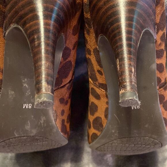 Safari Leopard Print Impo Stretch Heeled Booties Size 8 - Picture 9 of 9
